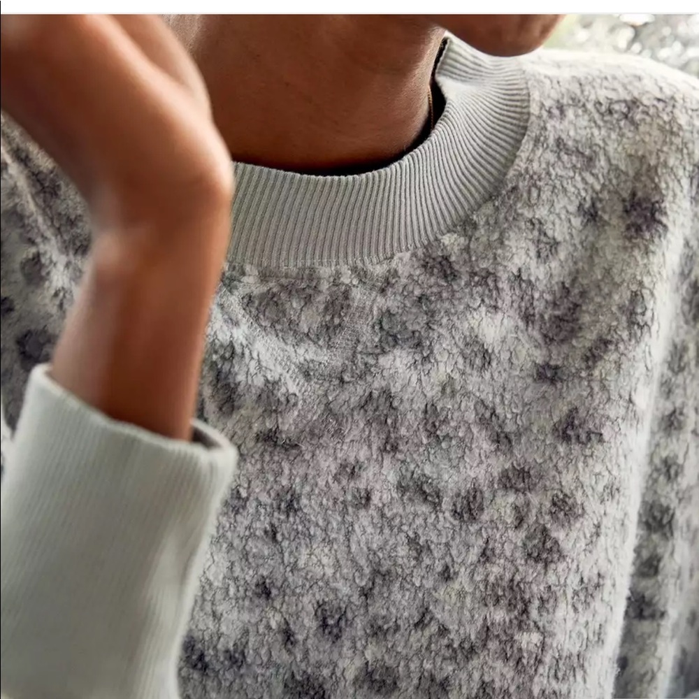 Aerie Cozy Good Vibes Oversized Sweatshirt NWT - Picture 5 of 10